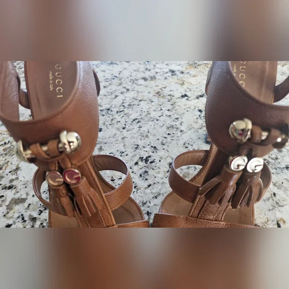 GUCCI Marrakech Tassel Sandals